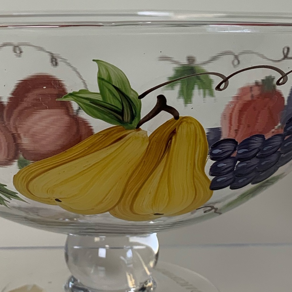 Victradco 2001 Hand Painted Dish - Picture 3 of 7